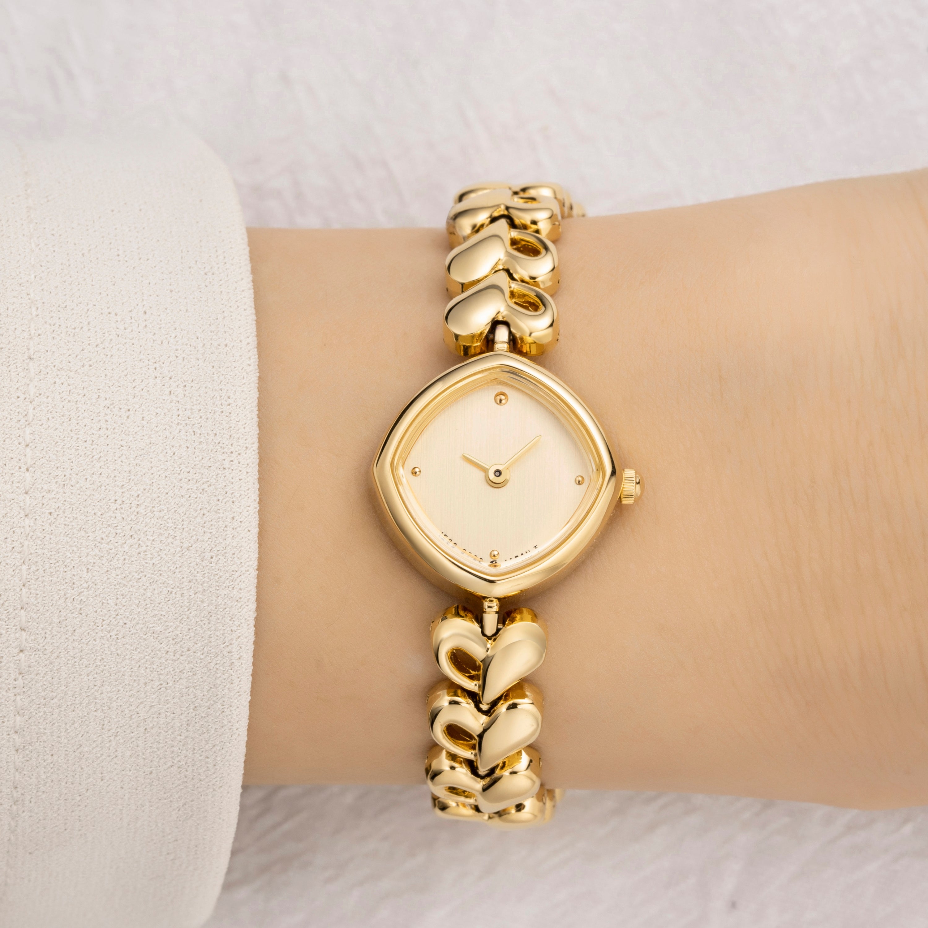 Kayla | Gold